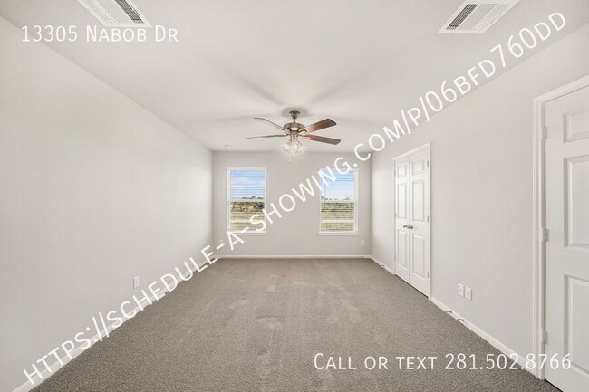 Building Photo - 13305 Nabob Dr