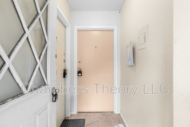 Building Photo - 533 Florida Ave NW