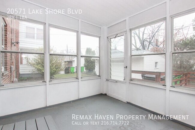 Building Photo - 20571 Lakeshore Blvd