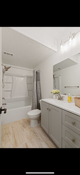 Building Photo - 3896 Zephyr Wy