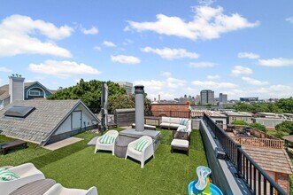 Building Photo - Amazing Union Hill Single Family Home