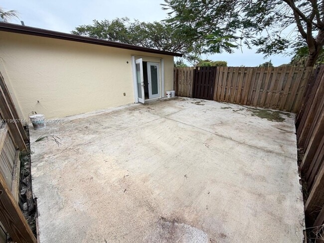 Building Photo - 28202 SW 143rd Ct