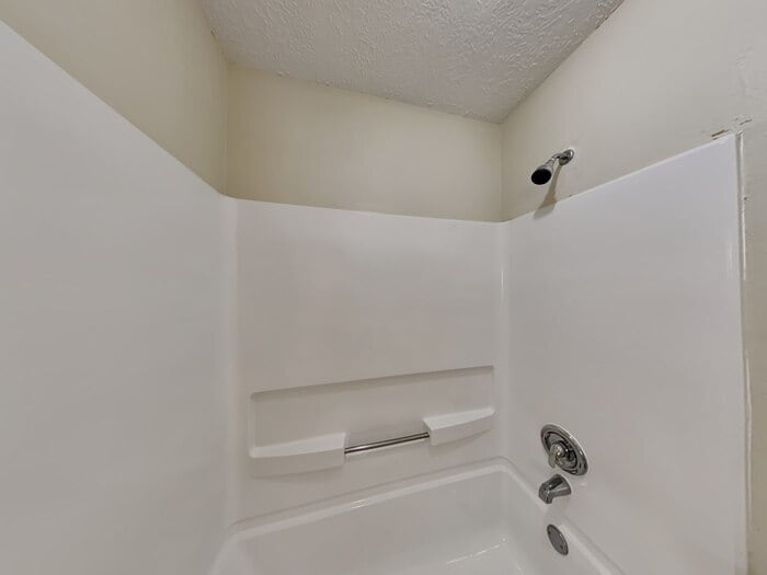 Building Photo - 14114 Fleur De Lis Blvd