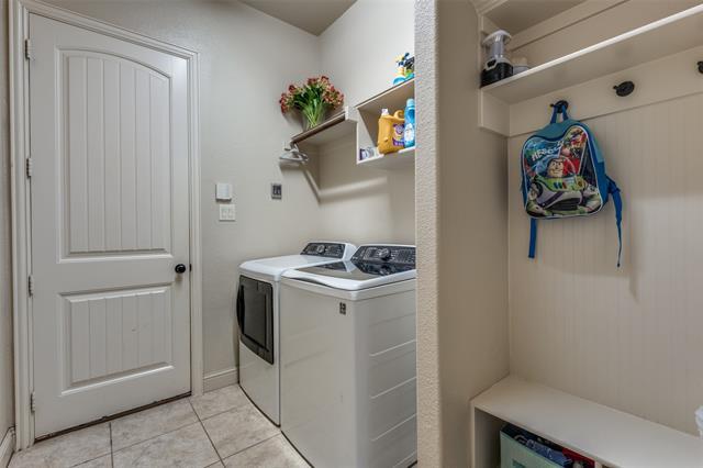 Building Photo - 12223 Jackson Creek Dr