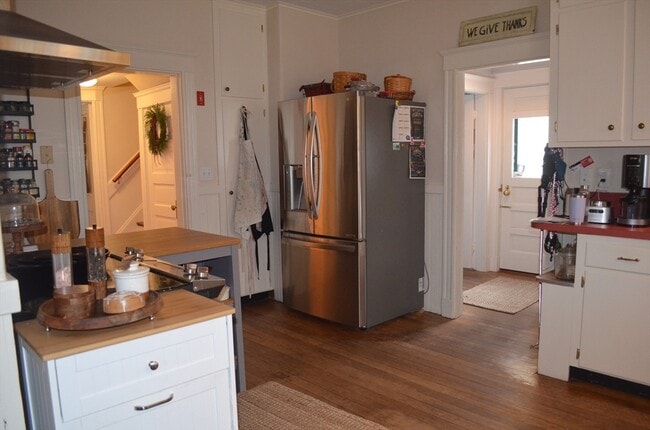 Building Photo - 10 Berwick Rd