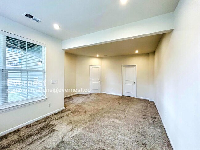 Building Photo - 4091 Elizabeth Reed Wy
