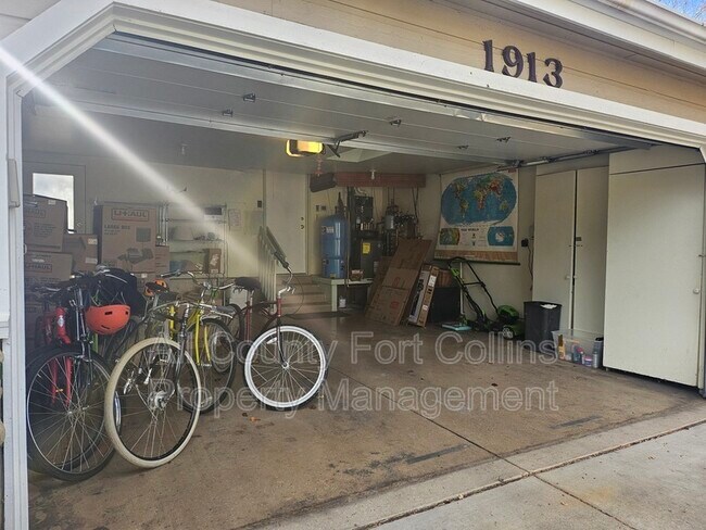 Building Photo - 1913 Wallenberg Dr