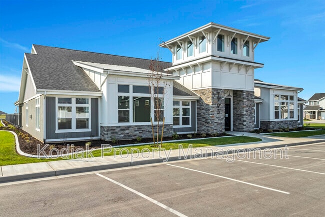 Building Photo - 3199 S Claire Ave