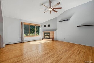 Building Photo - 383 NY-32