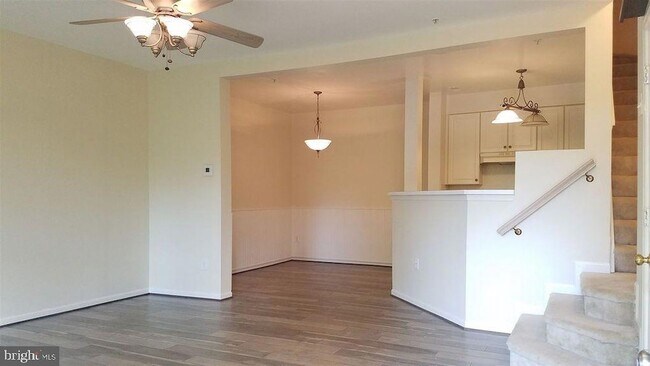 Building Photo - 5208 Duke Ct