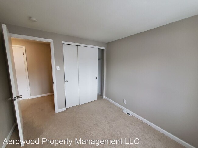 Building Photo - 3 br, 2 bath House - 5608 S Lowell Street