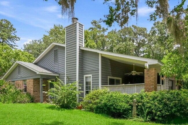 Building Photo - 1402 Sturbridge Pl
