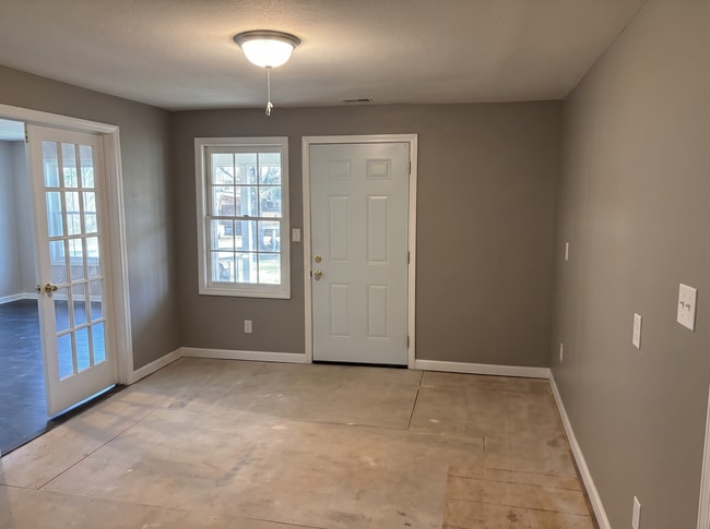 Building Photo - Freshly Renovated 3-Bedroom Home in Memphis | Available Now