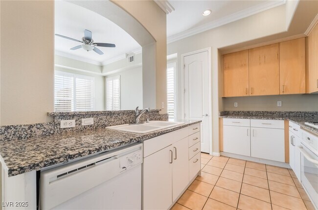 Building Photo - 50 E Serene Ave