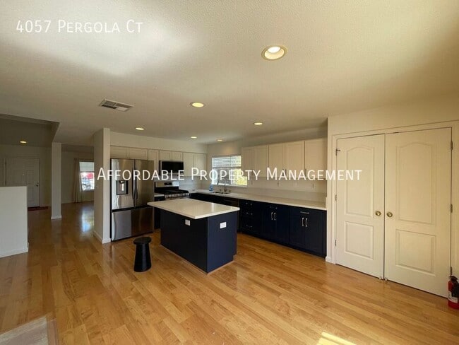 Building Photo - 4057 Pergola Ct