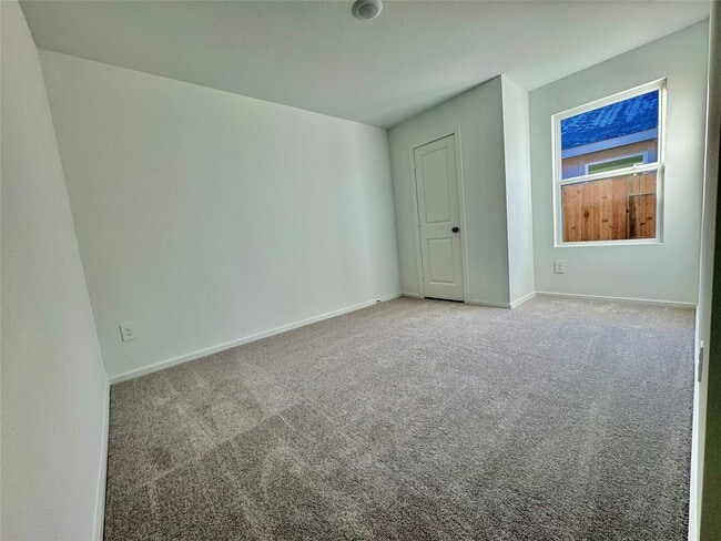 Building Photo - 16615 Trembling Aspen Ln