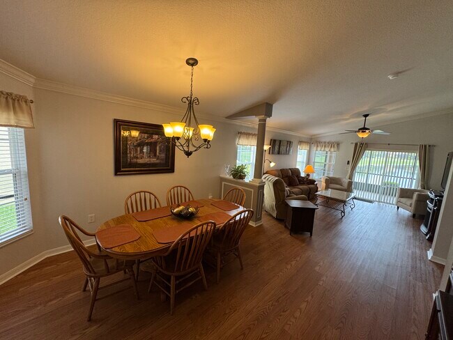 Building Photo - 353 Acadia Dr