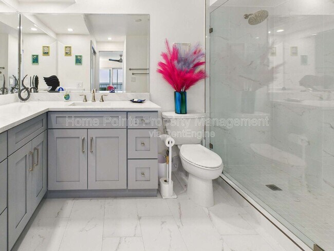 Building Photo - 25870 Hickory Blvd