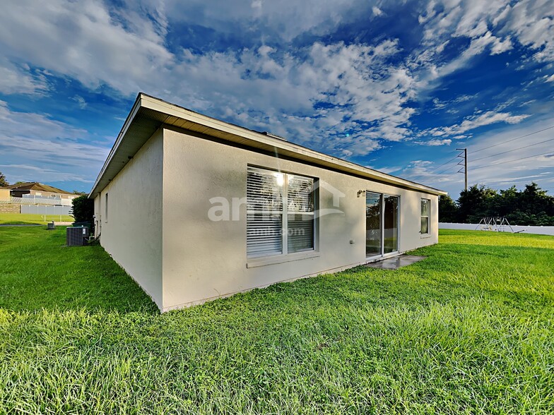 Building Photo - 7653 Merchantville Cir
