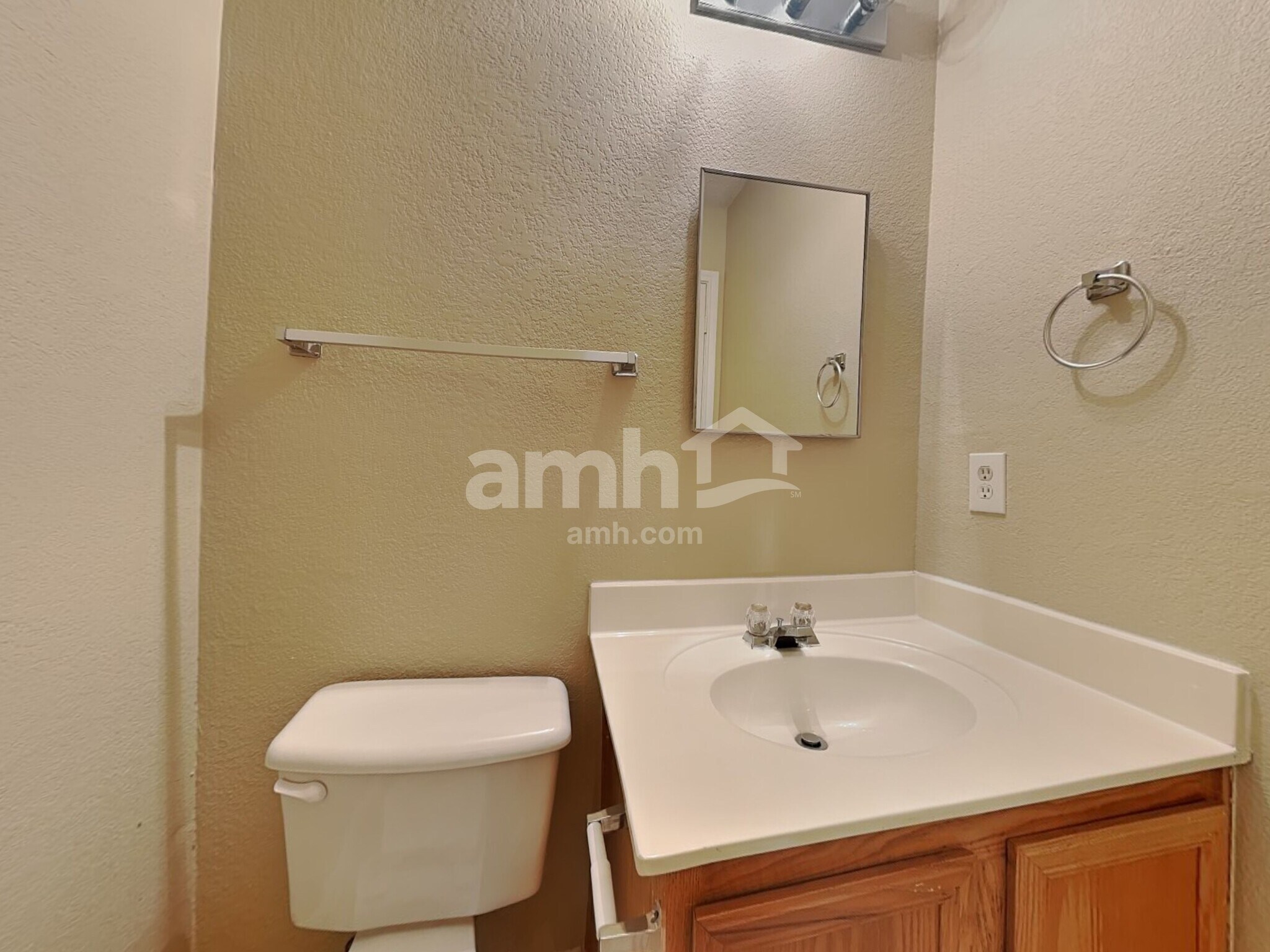 Building Photo - 3332 Chapel Ridge Way