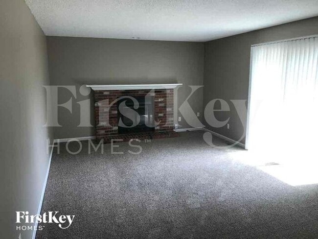 Building Photo - 2050 Riverwood Trails Dr