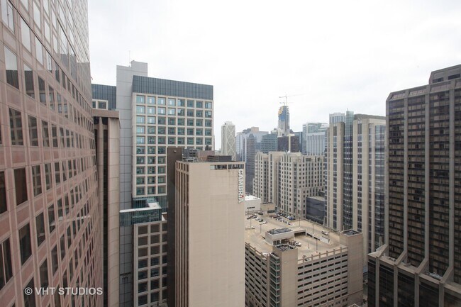 Building Photo - 777 N Michigan Ave