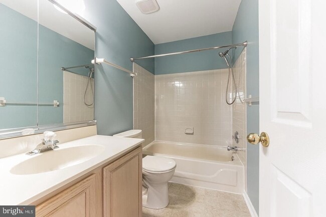 Building Photo - 926 Bentley Ct