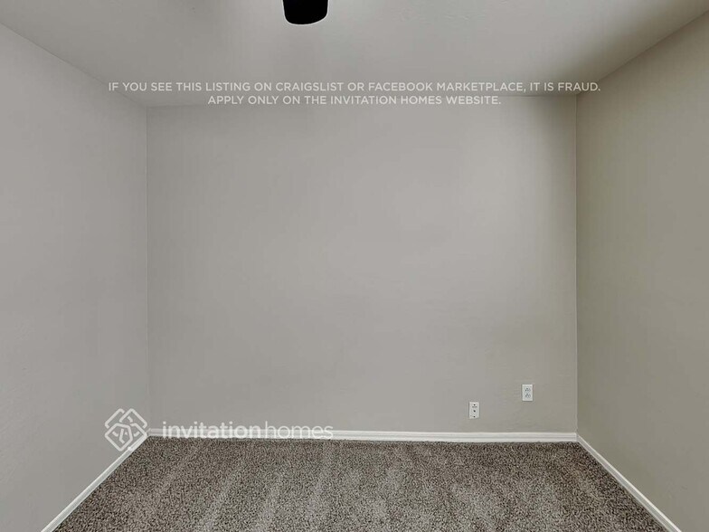 Building Photo - 2260 W Hayden Peak Dr