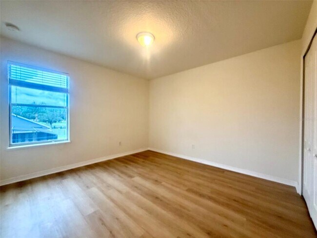 Building Photo - 1642 Buckeye Falls Way