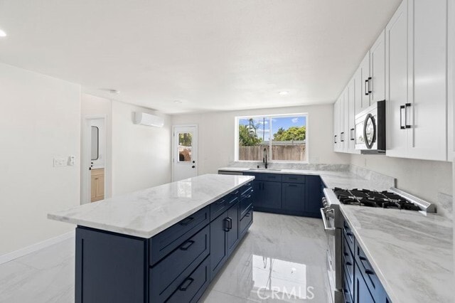 Building Photo - 1580 San Bernardino Pl