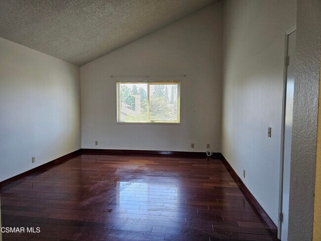 Building Photo - 2481 Moraga Ct