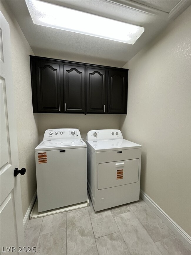 Building Photo - 7118 Garden Pond St