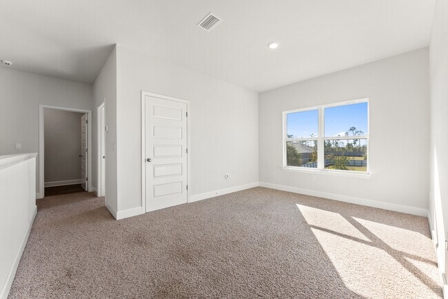 Building Photo - 3000 Rachel Pl