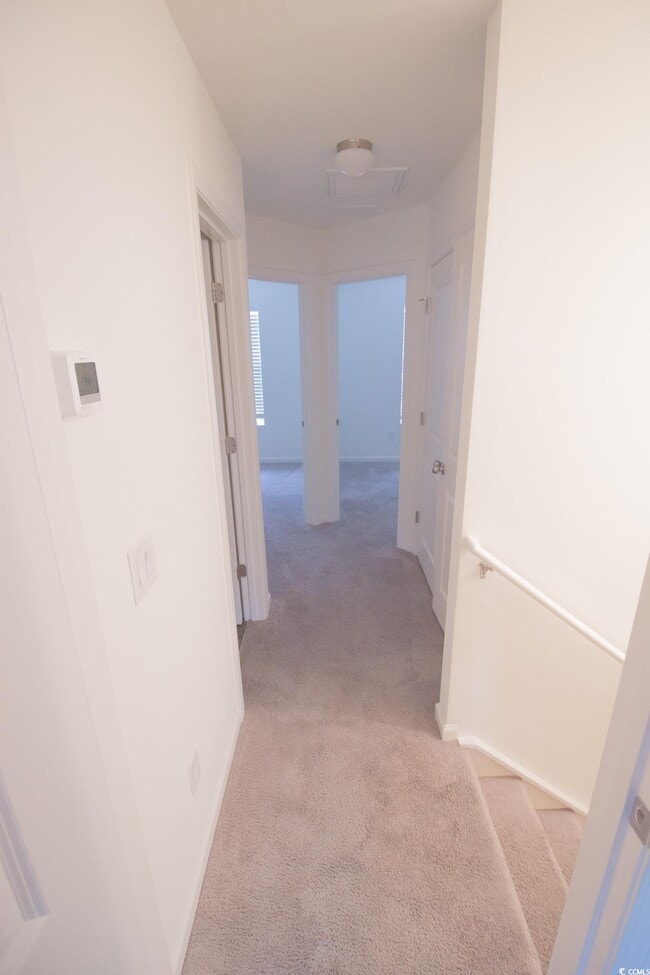 Building Photo - 305 Cherwell ct
