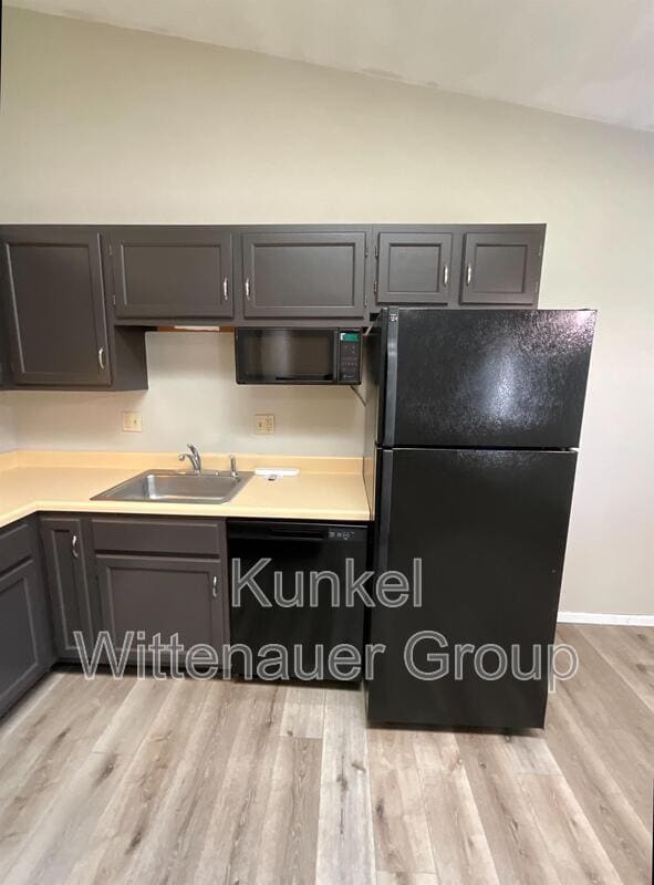 Building Photo - 257 Eagle Ridge