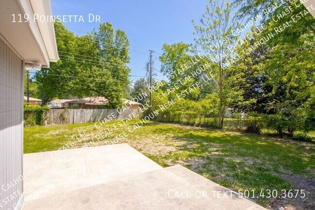 Building Photo - 119 Poinsetta Dr