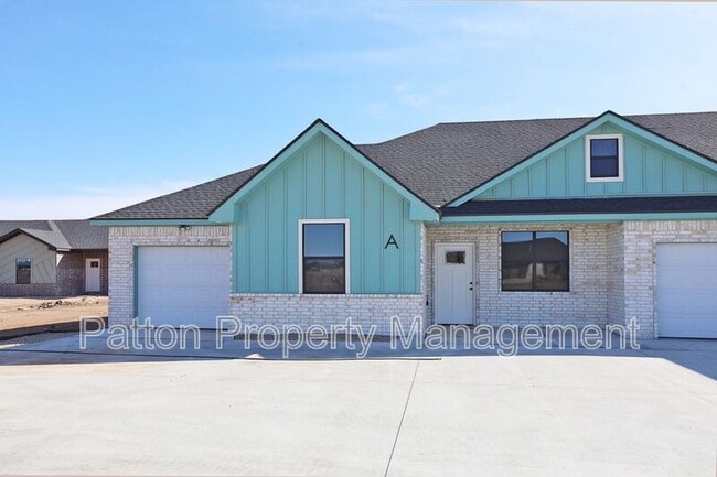 Primary Photo - 13771 Periwinkle Dr