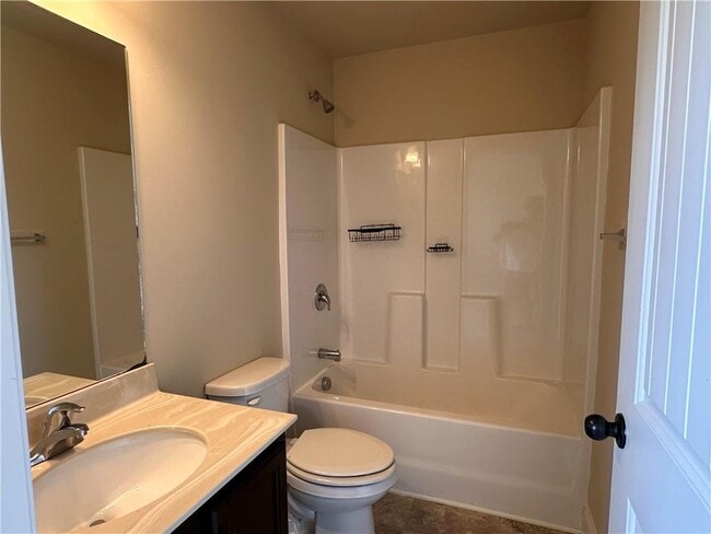 Building Photo - 2611 Melton Common Dr