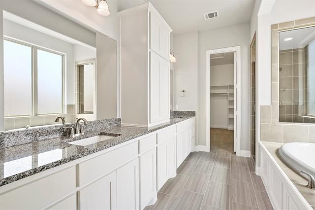 Building Photo - 8336 Richmond