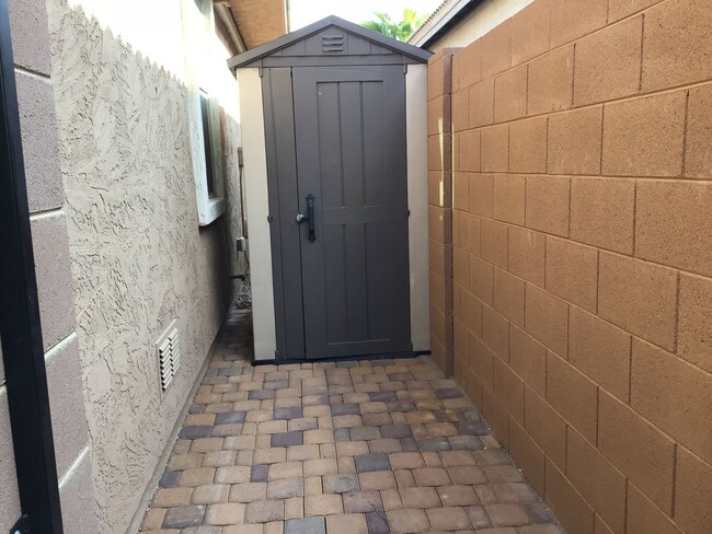 Building Photo - Stylish 3-Bedroom Home in Rancho El Dorado...