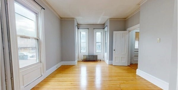 Building Photo - 28 Sumner St