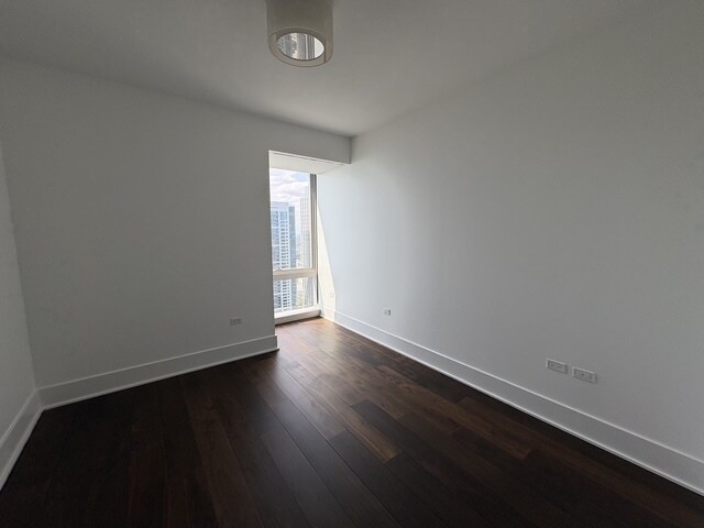 Building Photo - 363 E Wacker Dr