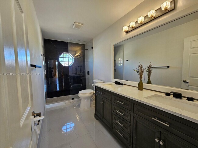 Building Photo - 17468 SW 36th St