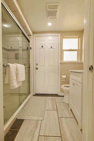 Building Photo - 3207 Gregory Ave
