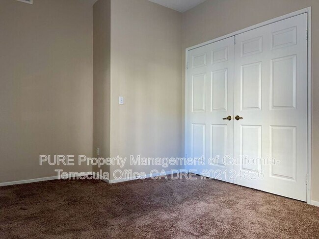 Building Photo - 24909 Madison Ave