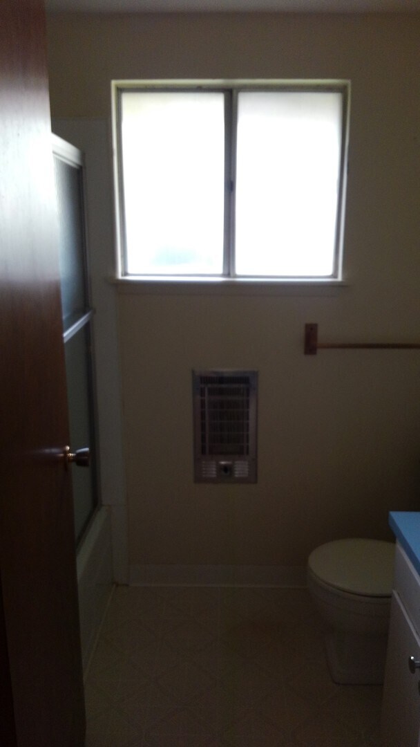 Building Photo - 2505 Main St SE