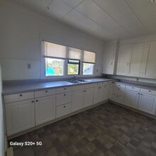Building Photo - 626
