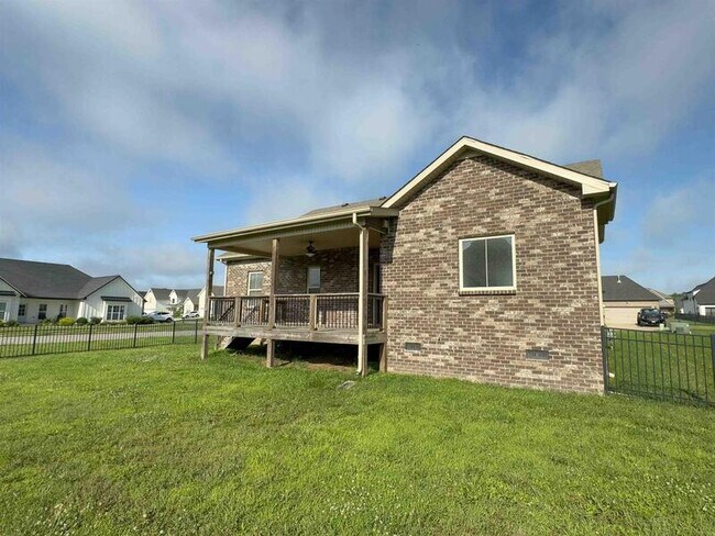 Building Photo - 1441 Hereford Blvd
