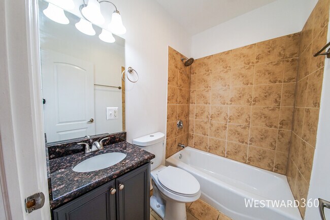 Building Photo - 5172 S Michigan Ave