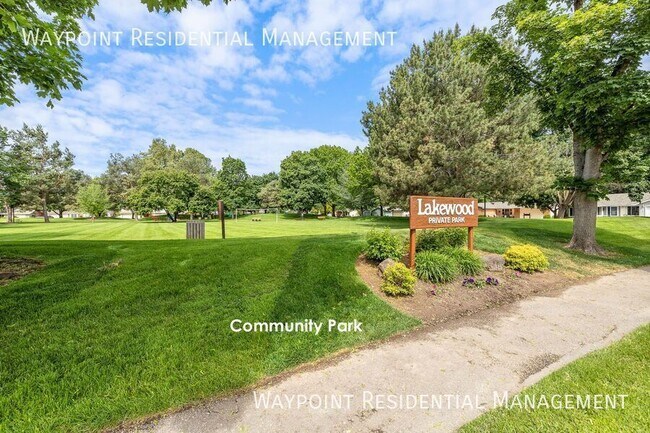 Building Photo - 3108 Woodbrook Pl